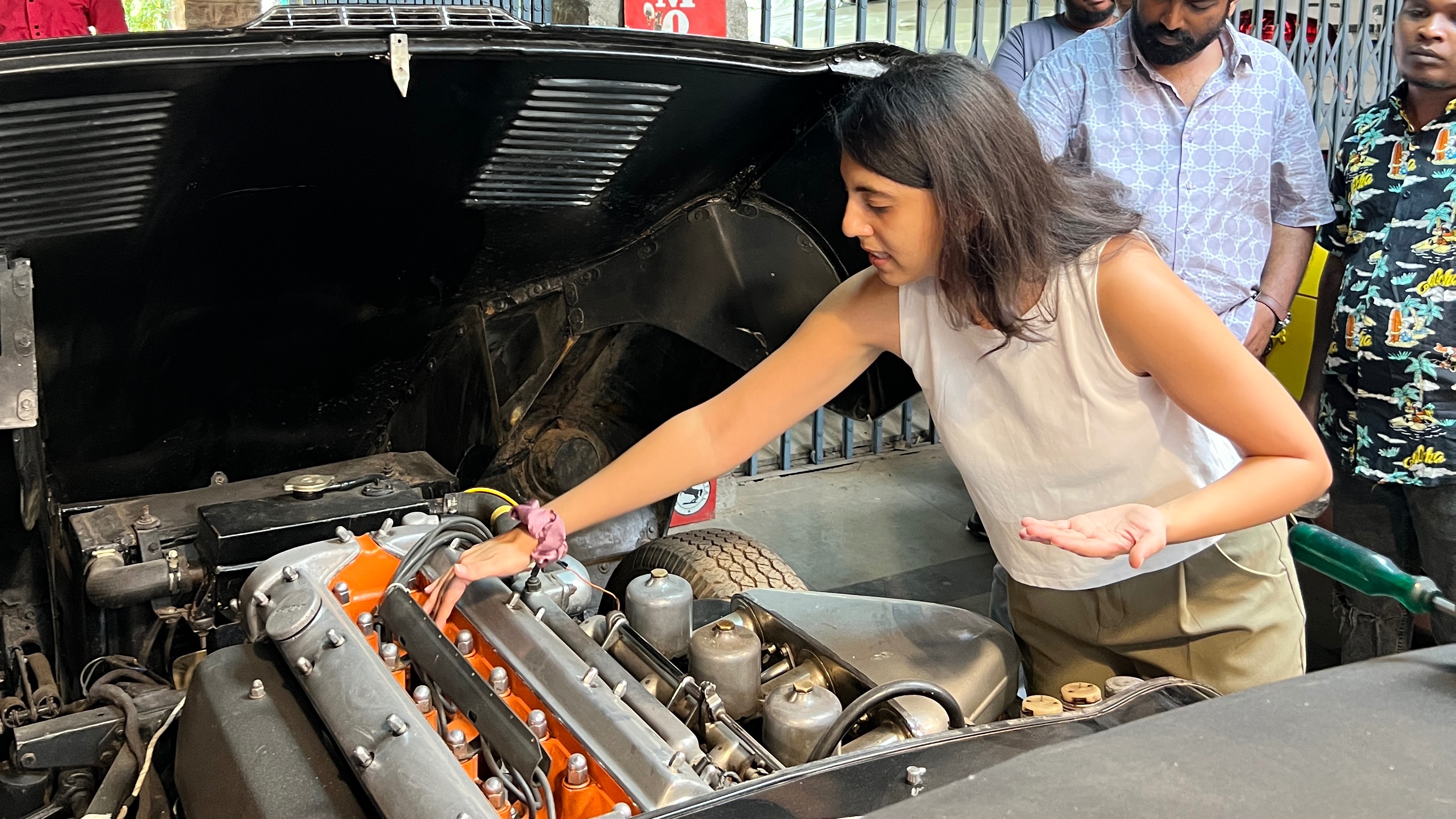 Private Guided Tour of Automotive Wonders of the World! - Image 7
